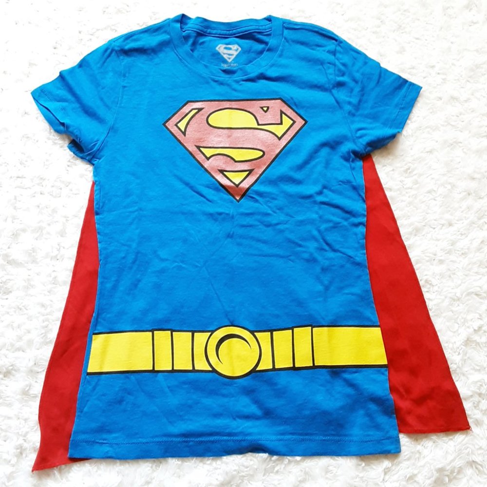🆕Superman Supergirl Juniors Costume Shirt with Removable Cape Medium